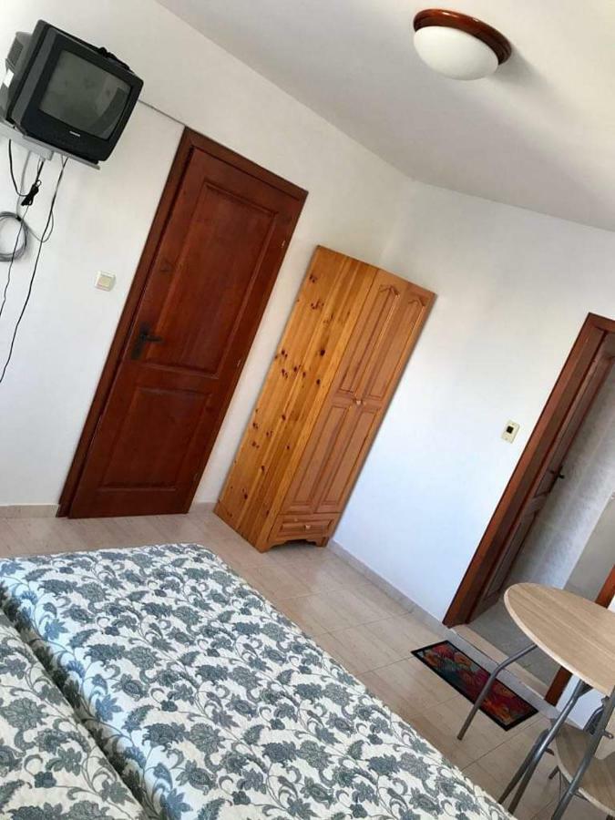 Студиа Мансарда Ненови Pomorie Luaran gambar